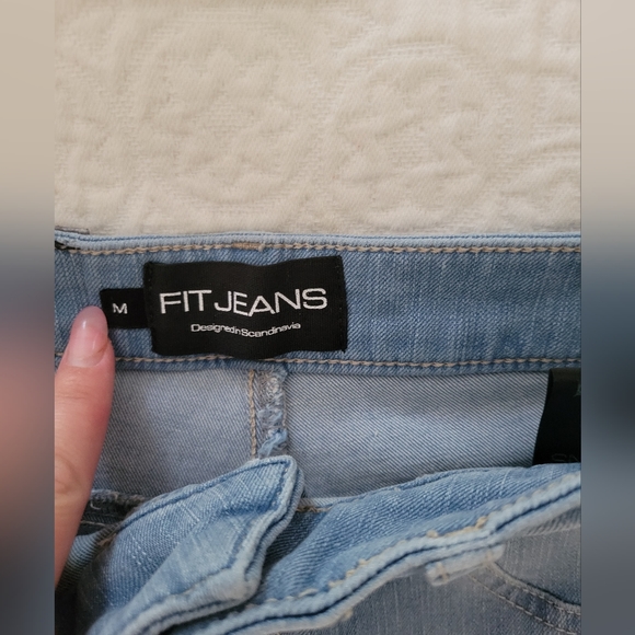 FitJeans - Picture 3 of 5